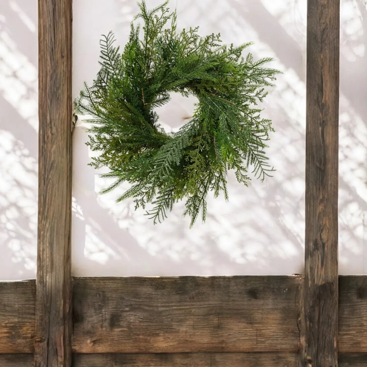 Everlands 23 Inch Wreath| Clearance