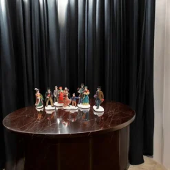 Lumineo Victorian Christmas Eve Shoppers Figurines Set of 6|