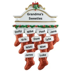 Mantle Family of 11 Personalized Ornament| Online