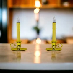 Williamsburg LED Window Candle With Auto Sensor - The Christmas Loft| Sale